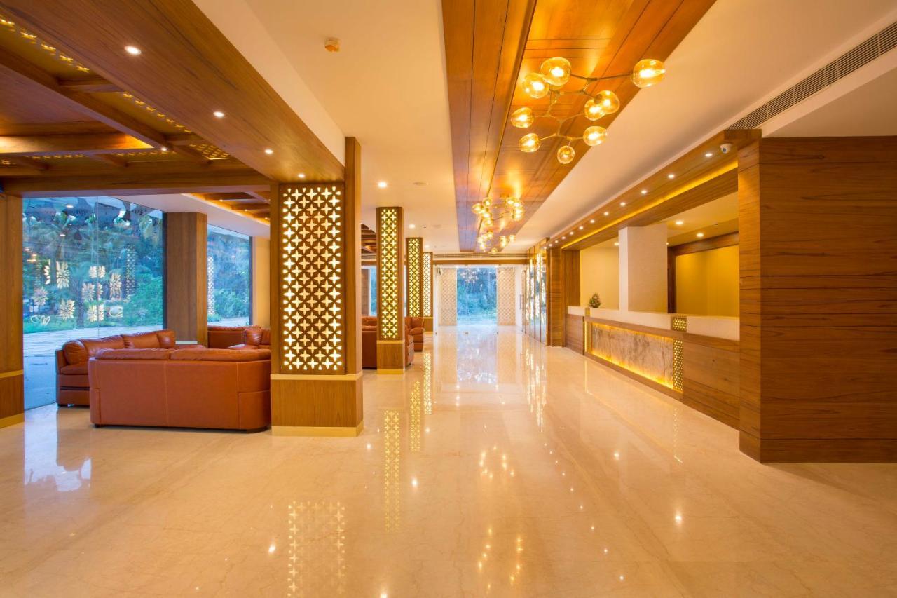 Blue Serene Resort Guruvayur Ngoại thất bức ảnh