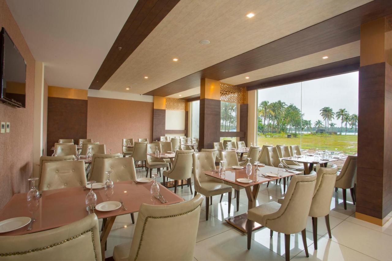 Blue Serene Resort Guruvayur Ngoại thất bức ảnh