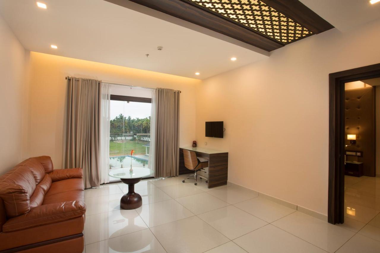 Blue Serene Resort Guruvayur Ngoại thất bức ảnh